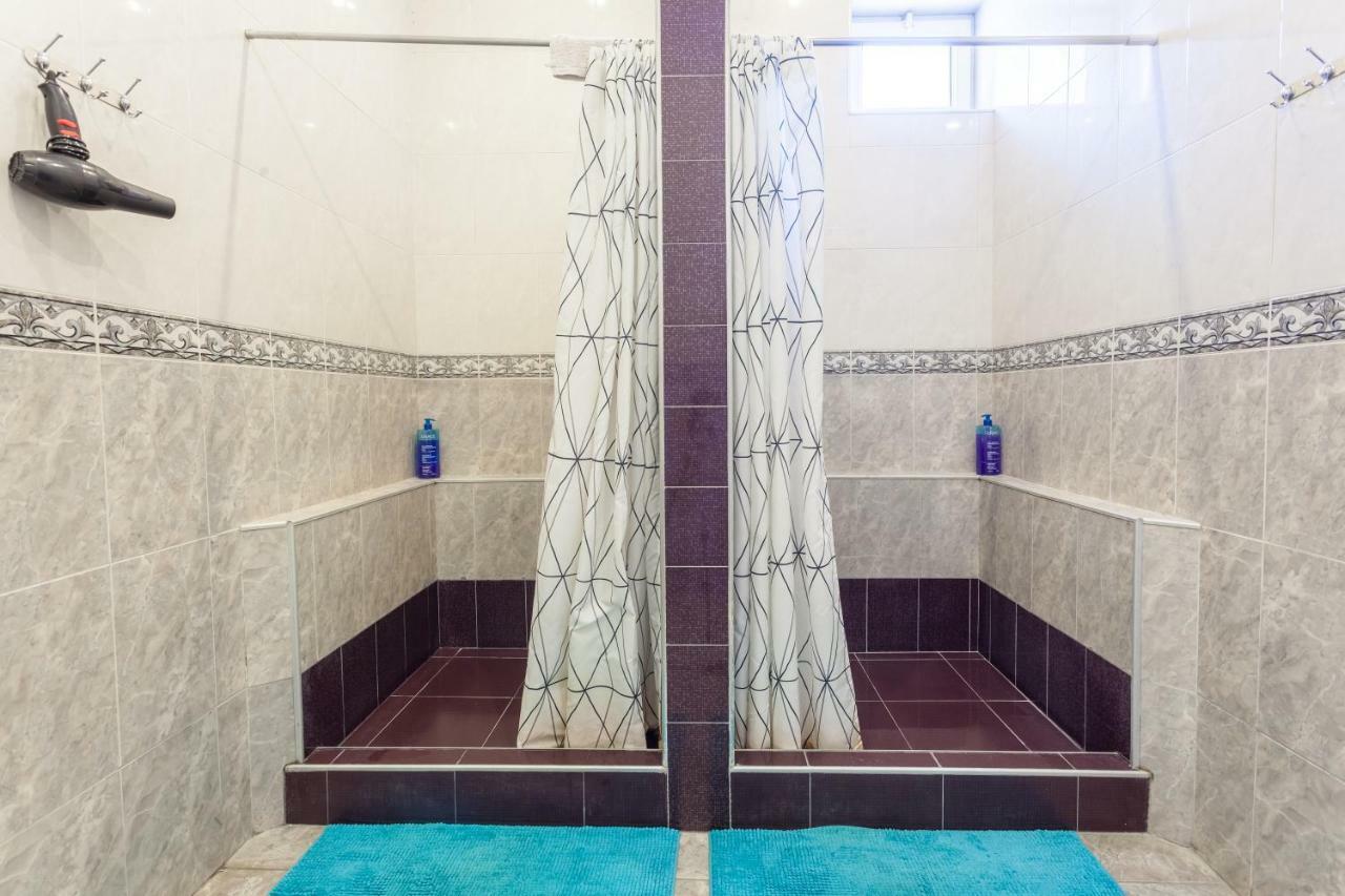 M42 Hostel Тбилиси Екстериор снимка